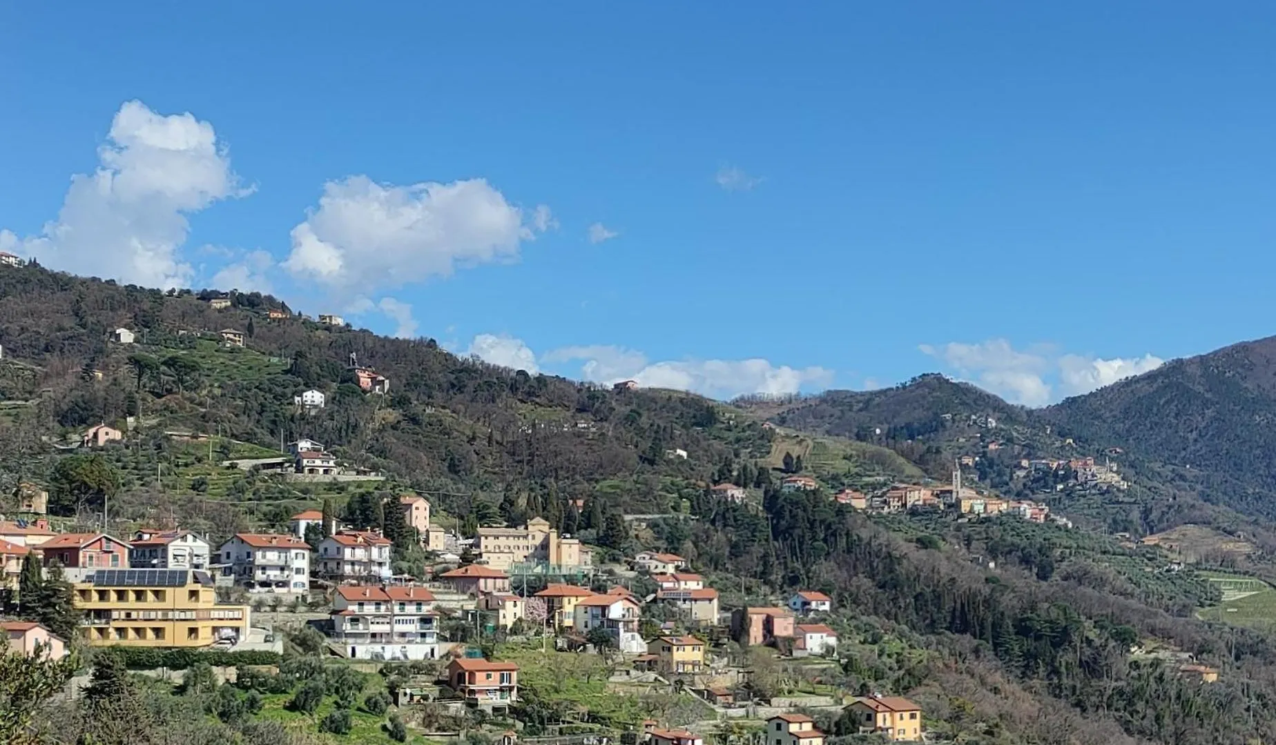 Appartamento Tra Le Cinque Terre, Camogli E Portofino Con Scorcio Mare All'Orizzonte Castiglione Chiavarese