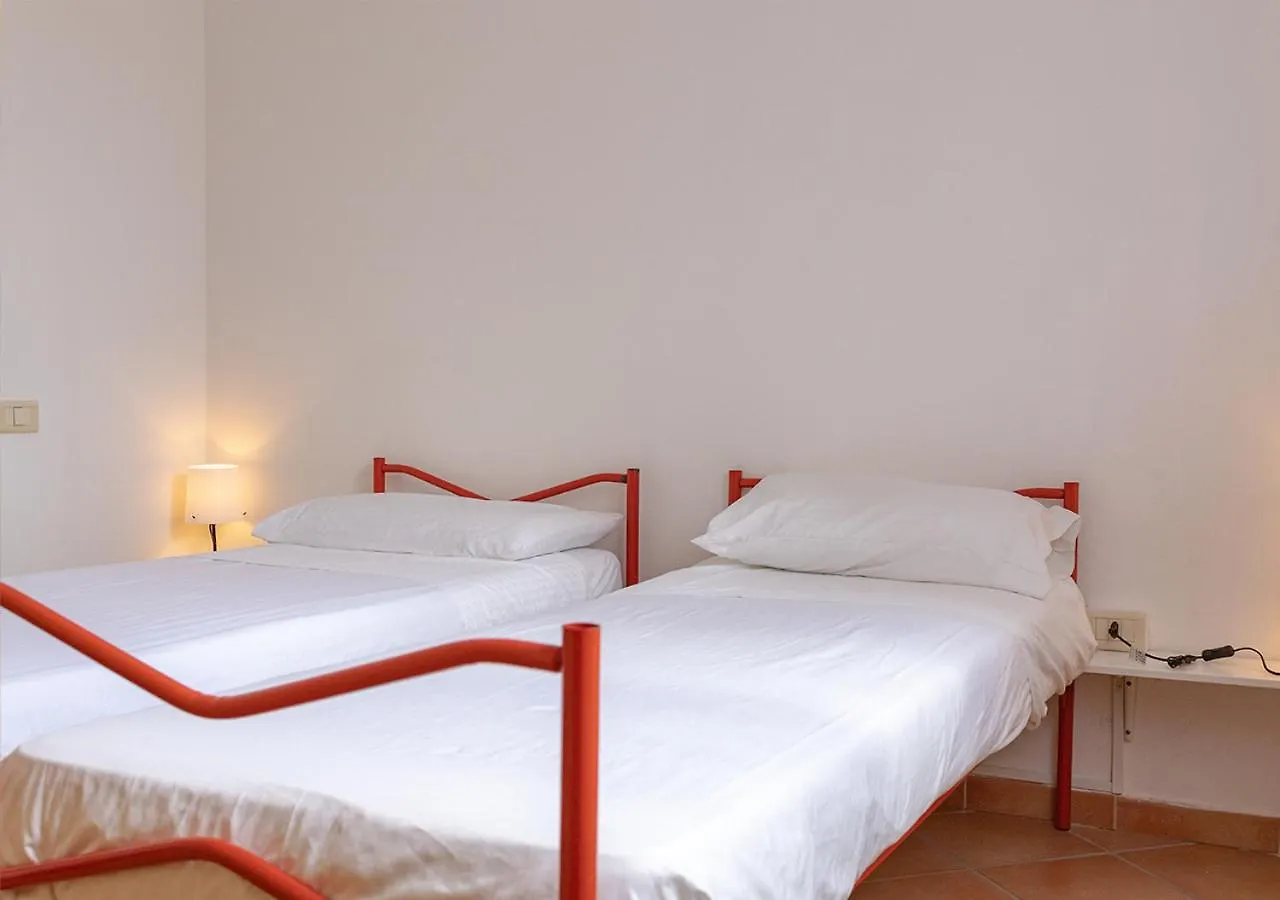 Appartamento Tra Le Cinque Terre, Camogli E Portofino Con Scorcio Mare All'Orizzonte Castiglione Chiavarese 0*,  Italia